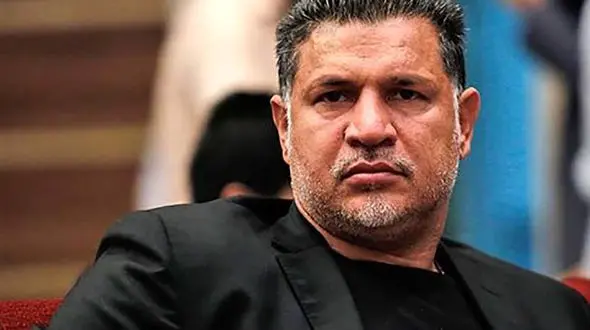 دایی اسطوره است نه سوژه!