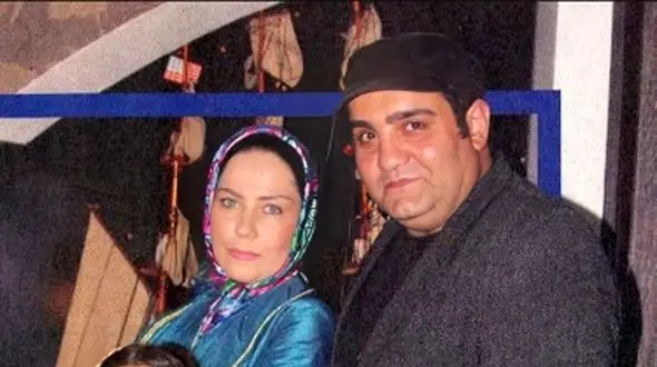 فیلم/ لحظه خواستگاری میرطاهر مظلومی از زن زیبایش /  با هنرنمایی الیکا عبدالرزاقی در برنامه صداتو / اونموقع پا دادنی نبود ..هول هم نبودم ...