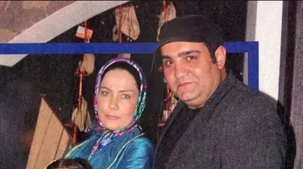 فیلم/ لحظه خواستگاری میرطاهر مظلومی از زن زیبایش /  با هنرنمایی الیکا عبدالرزاقی در برنامه صداتو / اونموقع پا دادنی نبود ..هول هم نبودم ...
