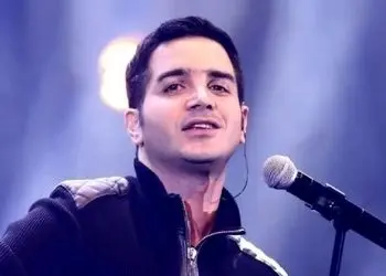 فیلم آواز احساسی/ تو نبودت اشک و حسرت محسن یگانه کاری با کنسرت کرده که همه با اشک خارج میشن