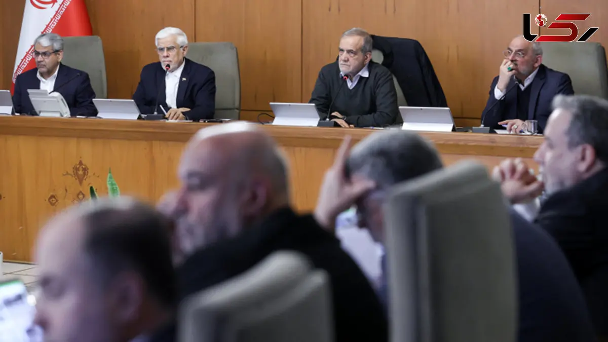 گزارش وزیر نفت از کاهش مصرف روزانه بنزین پس از اجرای طرح ساماندهی کارهای سوخت 