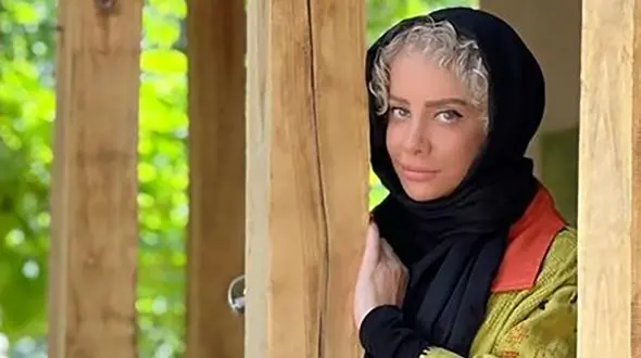 عکس ها / نگاهی به چیدمان فوق مجلل با دکوربندی رنگارنگ چوبی خانه درندشت شراره رخام / از فرش ابریشم اصیل ایرانی تا  سماور عهد عتیقه با 450 متر فضای مبلمان ...