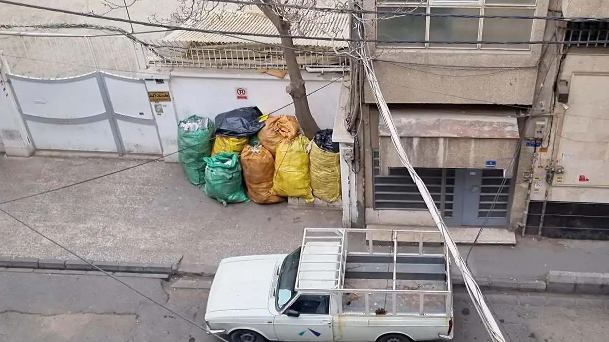شهرداری تهران از هر فرصتی برای شانه خالی کردن از جمع آوری اصولی زباله استفاده می کند!