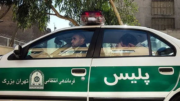 پلمپ یک مرکز کاریابی غیرمجاز در مرکز تهران