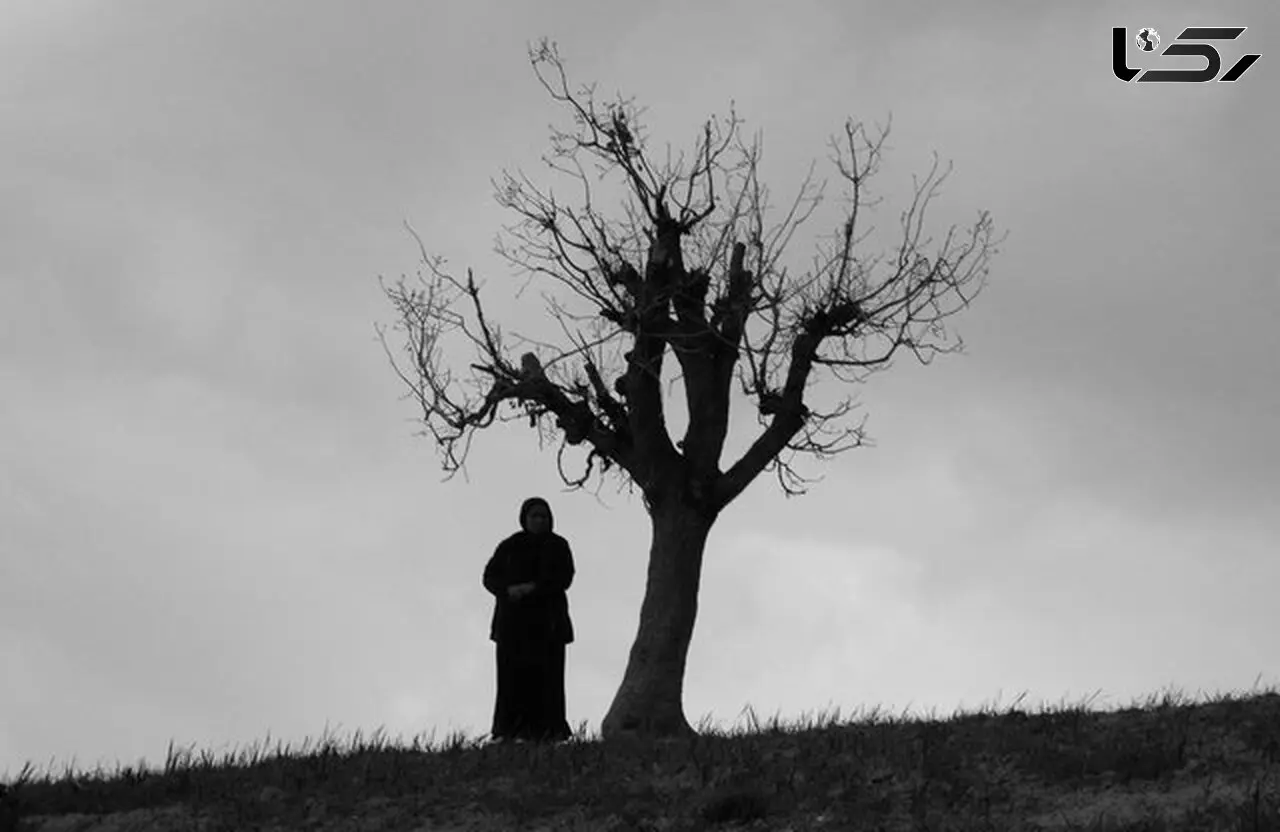 آسیب های پنهان و پیدا  زنان تنها مانده در خانه