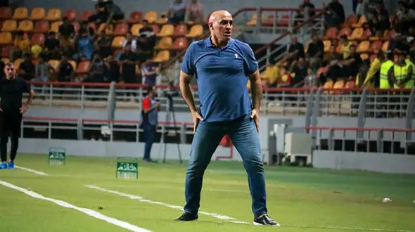 واکنش خیابانی به فحاشی‌ها علیه منصوریان در اهواز + فیلم