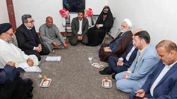 پس از ۳۲ سال مشکل اسناد اراضی ۲۶ هزار نفر در ۱۰ روستا و ۴ شهر منطقه عسلویه برطرف شد