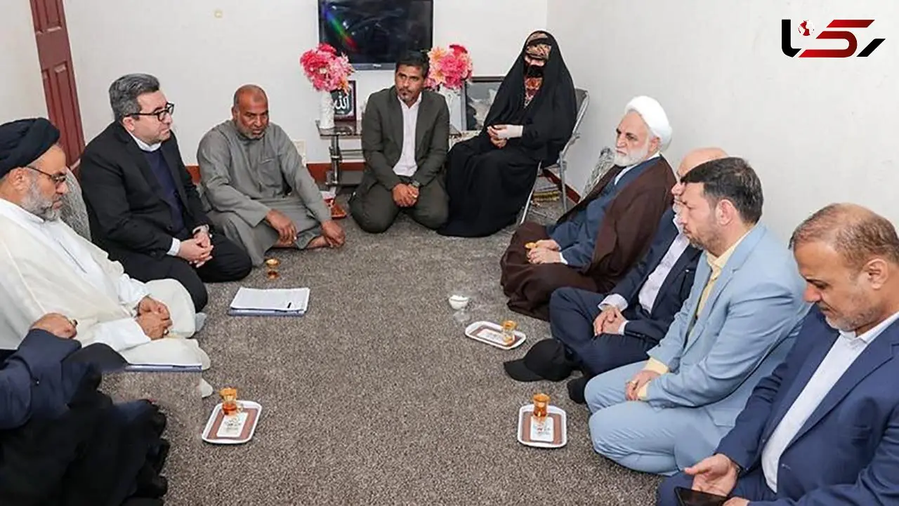 پس از ۳۲ سال مشکل اسناد اراضی ۲۶ هزار نفر در ۱۰ روستا و ۴ شهر منطقه عسلویه برطرف شد