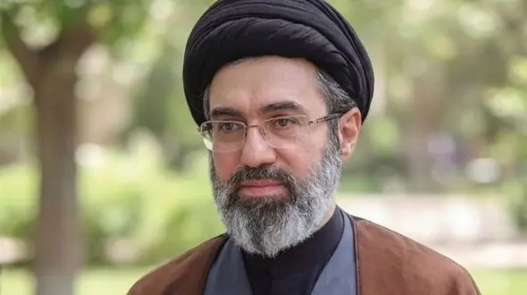 رهبر انقلاب: ملت ایران برای دشمن آمریکایی درس‌های فراموش‌نشدنی دارد 