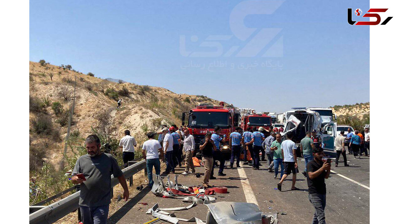 تصادف مرگبار اتوبوس مسافربری گردشگران در ترکیه + جزییات