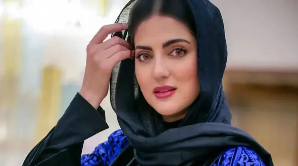 فیلم / اشک‌های هلیا امامی : زندگی تلخی داشتم خیلی .../ نتونستم در زمانش ازدواج کنم  چون ... بدترین روزم ...  نمی تونستم به هیچکی بگم حتی به مامانم ... بابام در اوج  قبراقی  یهو  نصف بدنش...