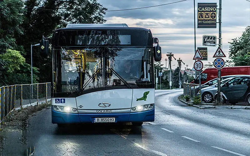 bus-1