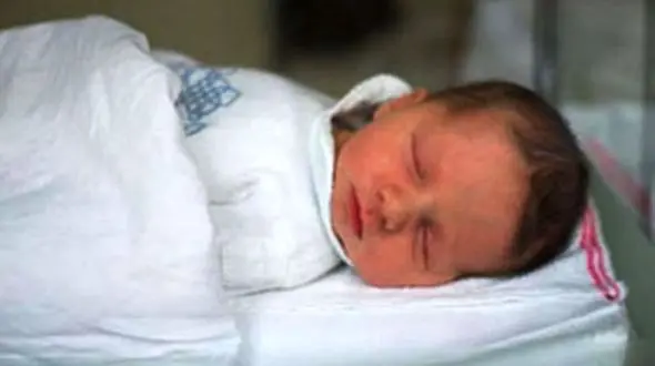 راز جسد رها شده یک نوزاد در گورستان