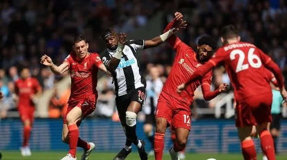 گل دوم لیورپول به ویارئال توسط دیاز+فیلم