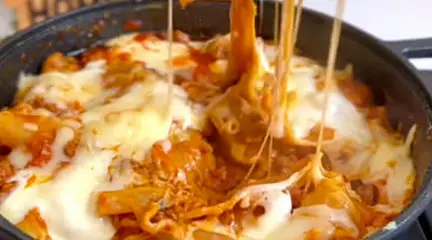 فیلم طرز تهیه لازانیا با گوشت چرخ کرده 