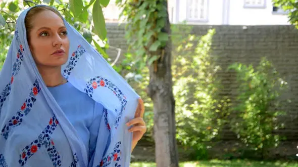 مهناز افشار در اتاق گریم +فیلم