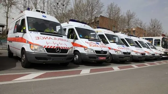 اهدا 10 دستگاه آمبولانس به علوم پزشکی لرستان 