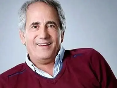 فیلم آواز شاد/ مجید مظفری به یاد قدیم چه رقصی میکنه تو خونش لونه کرده رقص