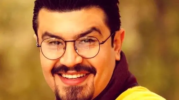 نوازندگی بی نظیر پیمان طالبی با دستان هنرمندش +ویدئو/ وقتی پیانو با آدم حرف میزنه...