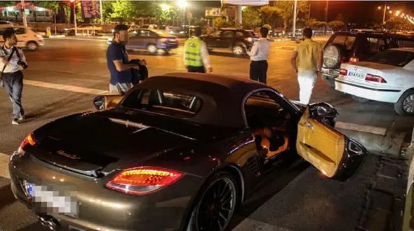 برخورد جدی پلیس با دوردورهای خودروها در کرج 