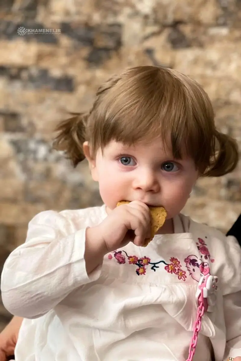 تصاویری از شهید زهرا محمدی گلپایگانی، نوهٔ رهبر انقلاب که همراه با ایشان به شهادت رسید