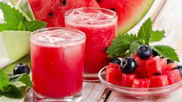 با این نوشیدنی ها همیشه جوان بمانید!