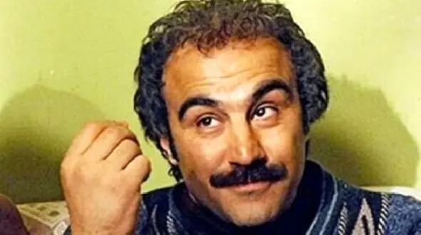 فیلم / نقی معمولی «سریال پایتخت»: فقط برای ایده پایتخت 6/5 پول دادیم که تلویزیون درجا ردش کرد چون شهرستان بود و بازیگرا .../ میخواستن adidas رو بکنن nike