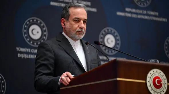 عراقچی:ایران آماده ورود به مذاکرات هسته‌ای از موضع برابر، براساس منافع و احترام متقابل است