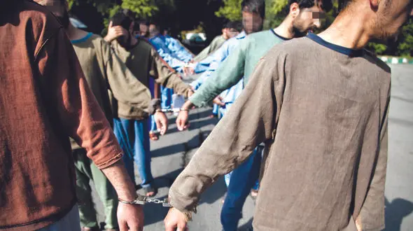 فرار دختر دانشجو تهرانی از خانه وحشت 7 شیطان