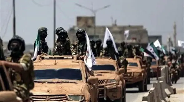 افراد مسلح تحریرالشام وارد حرم حضرت زینب (س) شدند + فیلم منتصب به آن را ببینید