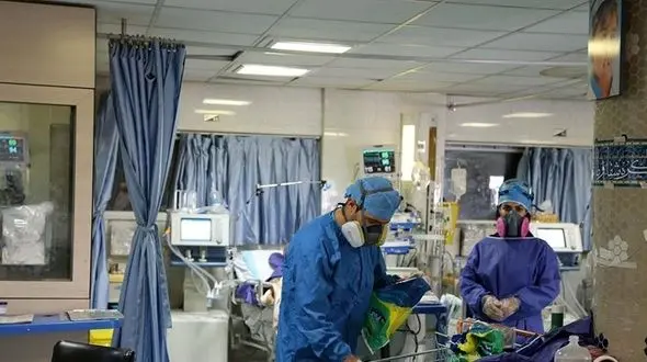 17 مهمان همزمان با هم در بندرعباس کرونایی شدند

