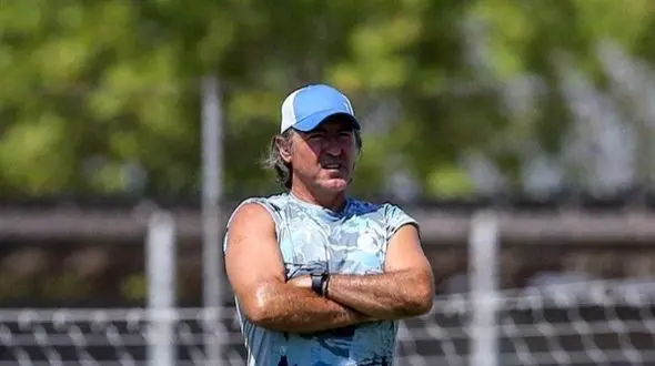 اسامی محرومان لیگ برتر و دسته اول فوتبال/ ساپینتو همچنان محروم!