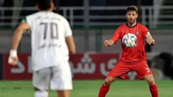 شجاع در اینستاگرام علیه داوری سند رو کرد + عکس