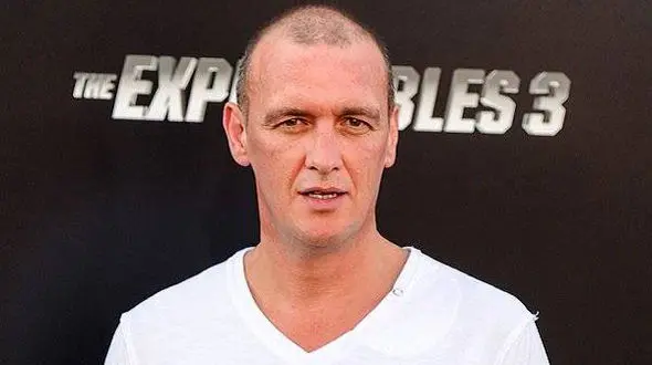 کشف جسد بازیگر مشهور در خانه ویلایی اش + عکس