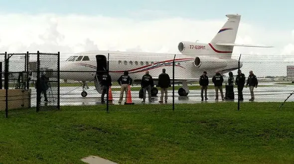 آمریکا هواپیمای مادورو رئیس‌جمهور ونزوئلا را توقیف کرد