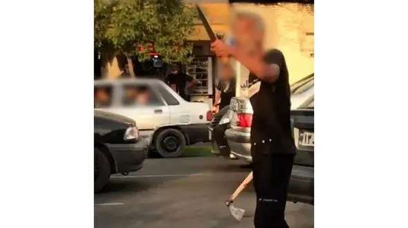 اولین عکس از قاتل تبر به دست گرگان / او 10 نفر را با تبر زد یکی کشته شد