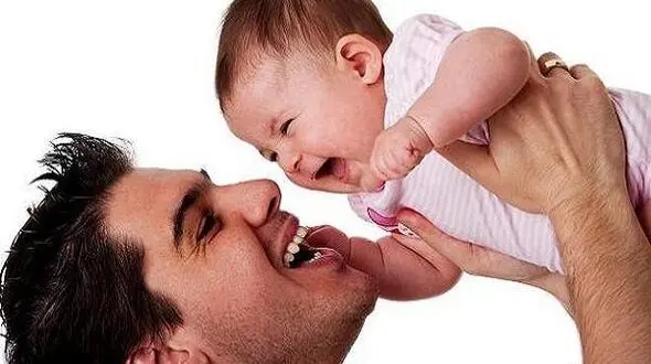 پدرها اگر کودک باهوش می خواهند با آن ها بازی کنند