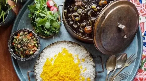 اثرات حذف وعده‌ های غذایی بر بدن: آنچه باید بدانید