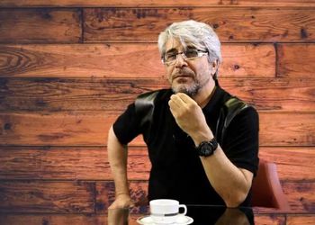 امیر غفارمنش: تلویزیون سرمایه‌سوزی می‌کند!