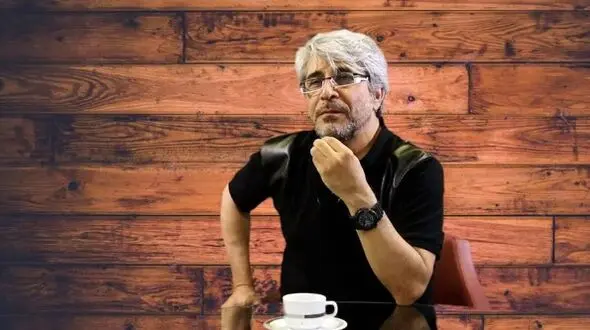امیر غفارمنش: تلویزیون سرمایه‌سوزی می‌کند!