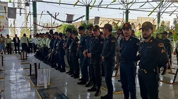 تجلیل پلیس آبادان از مقام والای شهدا در اولین روز هفته فراجا