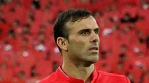 حمله اراذل و اوباش به کاپیتان پرسپولیس در قائمشهر