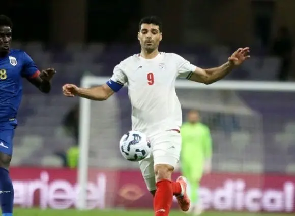 چرا مهدی طارمی دیگر ستاره بی‌رقیب تیم ملی نیست؟