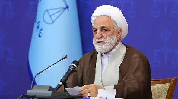  با فساد حکومتی‌ها محکم‌تر باید برخورد کرد