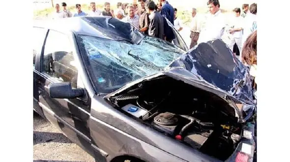 واژگونی خودرو در محور دبیران به جهرم با یک فوتی و ۶ مصدوم