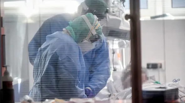 کودک 10 ساله قمی به کرونای انگلیسی مبتلا شد