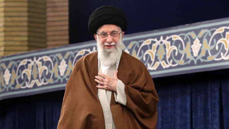 رهبر معظم انقلاب اسلامی حضرت آیت الله خامنه ای امروز( دوشنبه ) 17 اردیبهشت 1403 در دیدار مسئولان و کارگزاران حج و جمعی از زائران بیت الله الحرام