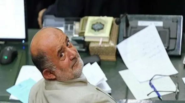 تراکتور تیم مستضعفان است و خداداد هم بچه مستضعف!