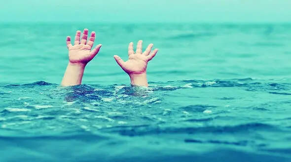 کودک اهواز جان خود را از دست داد / علت چه بود؟