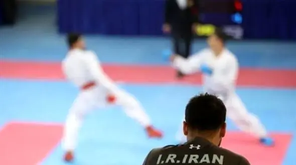 دلارهای گم‌شده جنجالی شد؛ داستان بازرسی تیم ملی در فرودگاه